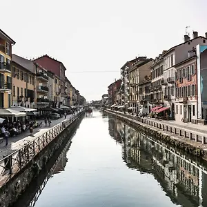 https://navigli-top-location-2.it-lombardy.com