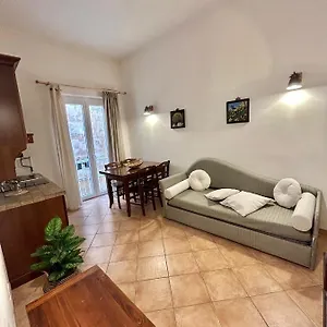 https://vicolo-35-apartments.sicilyhotelsitaly.net